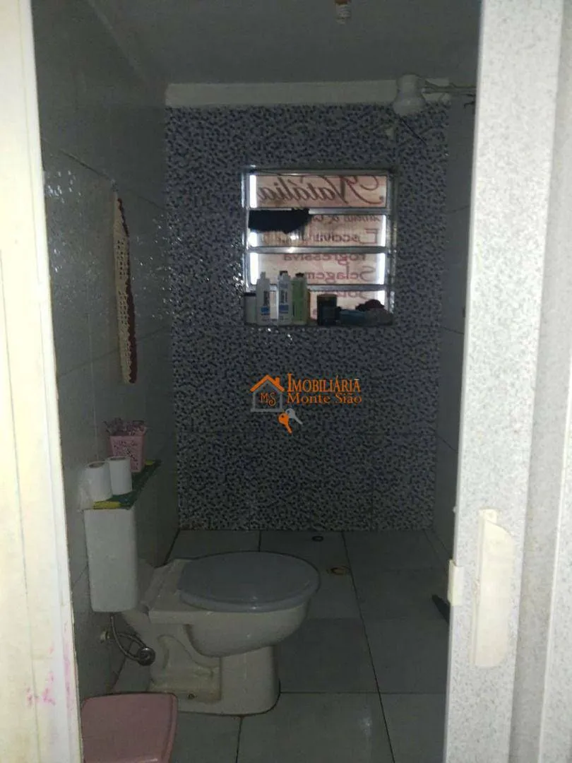 Imagem Sobrado com 3 dormitórios à venda, 150 m² por R$ 650.000,00 - Vila Barros - Guarulhos/SP