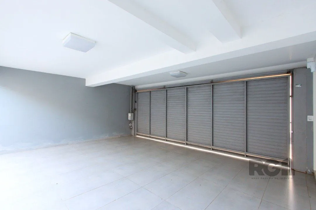 Imagem Casa Condominio para Venda - 233m², 3 dormitórios, sendo 1 suites, 2 vagas - Vila Assunção