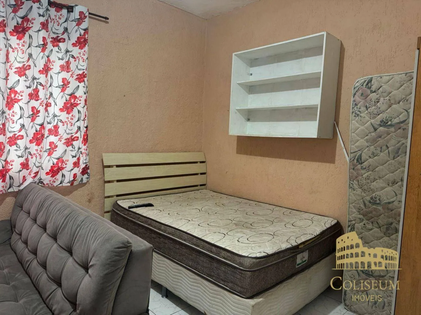 Imagem Kitnet com 1 dormitório à venda, 32 m² por R$ 195.000,00 - Caiçara. - Praia Grande/SP
