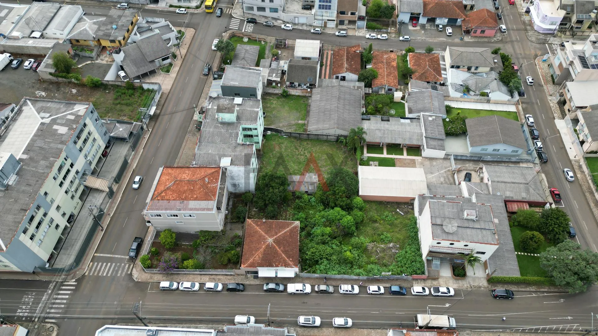 Imagem Excelente terreno à venda no Centro da cidade de Guarapuava PR
