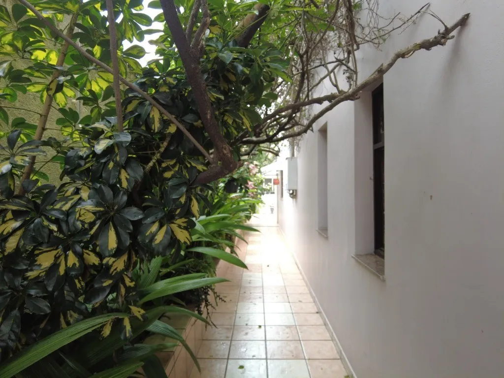Imagem Sobrado de Luxo na Vila Lucinda em Santo André - 5 Quartos, 1 Suíte, 3 Banheiros, 4 Vagas de Garagem - 435m²