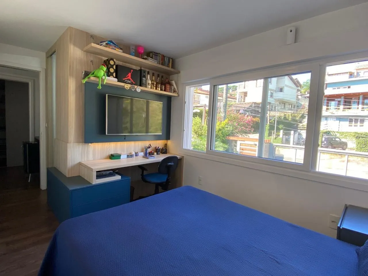 Imagem Casa em Ipanema com 4 Dormitórios sendo 3 Suíte