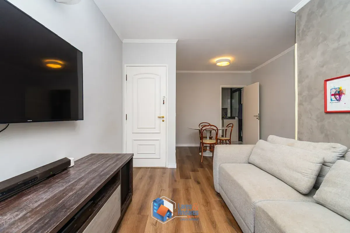 Imagem Apartamento para venda em Moema com 3 quartos, sendo 1 suíte, 90m²