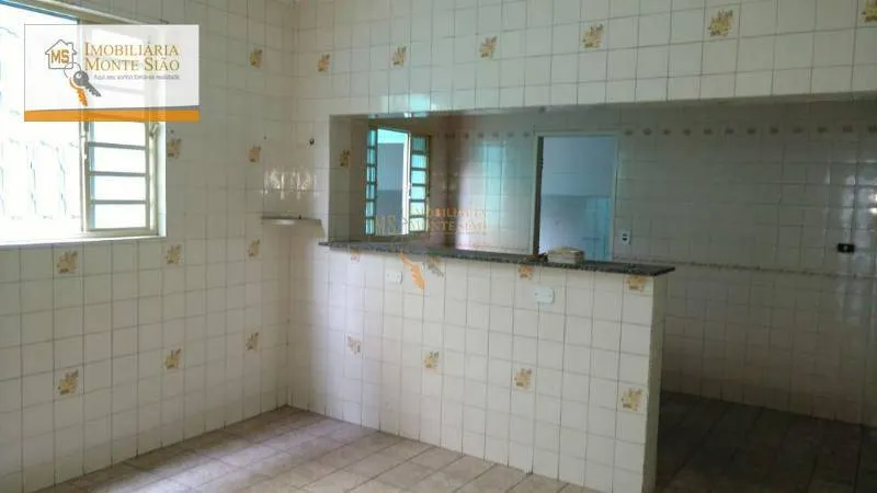 Imagem Sobrado com 3 dormitórios à venda, 183 m² por R$ 499.000,00 - Vila Rosália - Guarulhos/SP