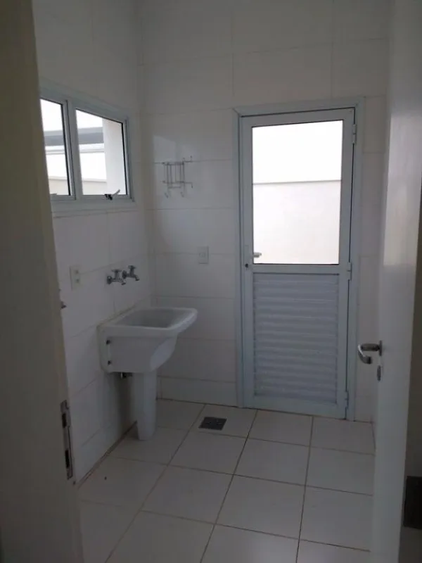 Imagem De R$2.000.000 Por Apenas R$1.800.000 Casa de alto padrão no Cond. Mont Blanc, Conforto, Estilo e Sofisticação na Zona Sul de Sorocaba.