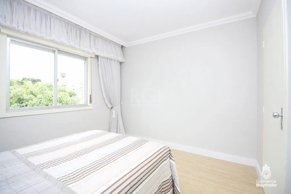 Imagem Apartamento para Venda - 43m², 1 dormitório, 2 vagas - Cristo Redentor
