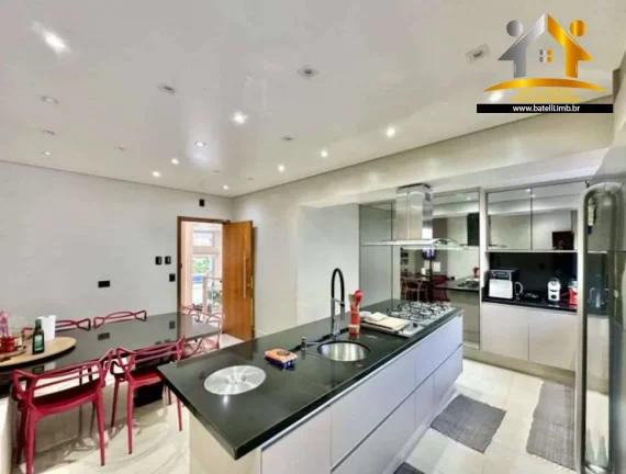 Imagem Casa à venda na Fazendinha em Carapicuíba - SP | Batelli Imóveis