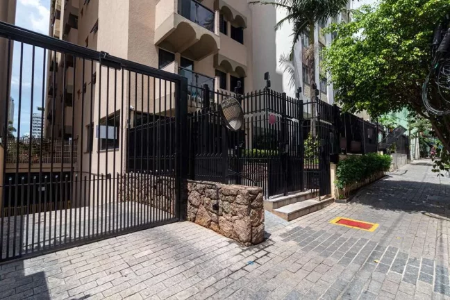 Imagem Apartamento à venda em São Paulo, Pinheiros, com 3 quartos, 105m2