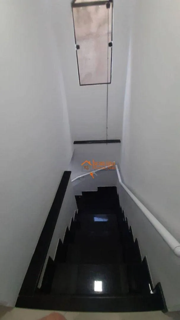 Imagem Sobrado com 3 dormitórios à venda, 150 m² por R$ 699.999,99 - Jardim Adriana - Guarulhos/SP