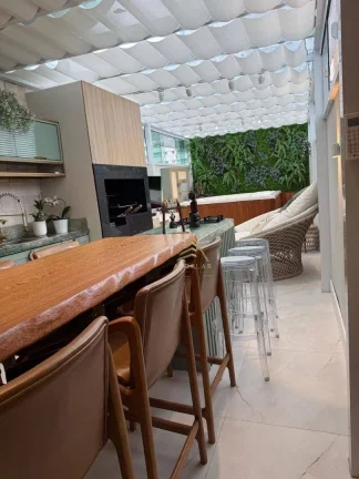 Imagem Apartamento com 3 dormitórios à venda, 145 m² por R$ 2.590.000,00 - Centro - Balneário Camboriú/SC