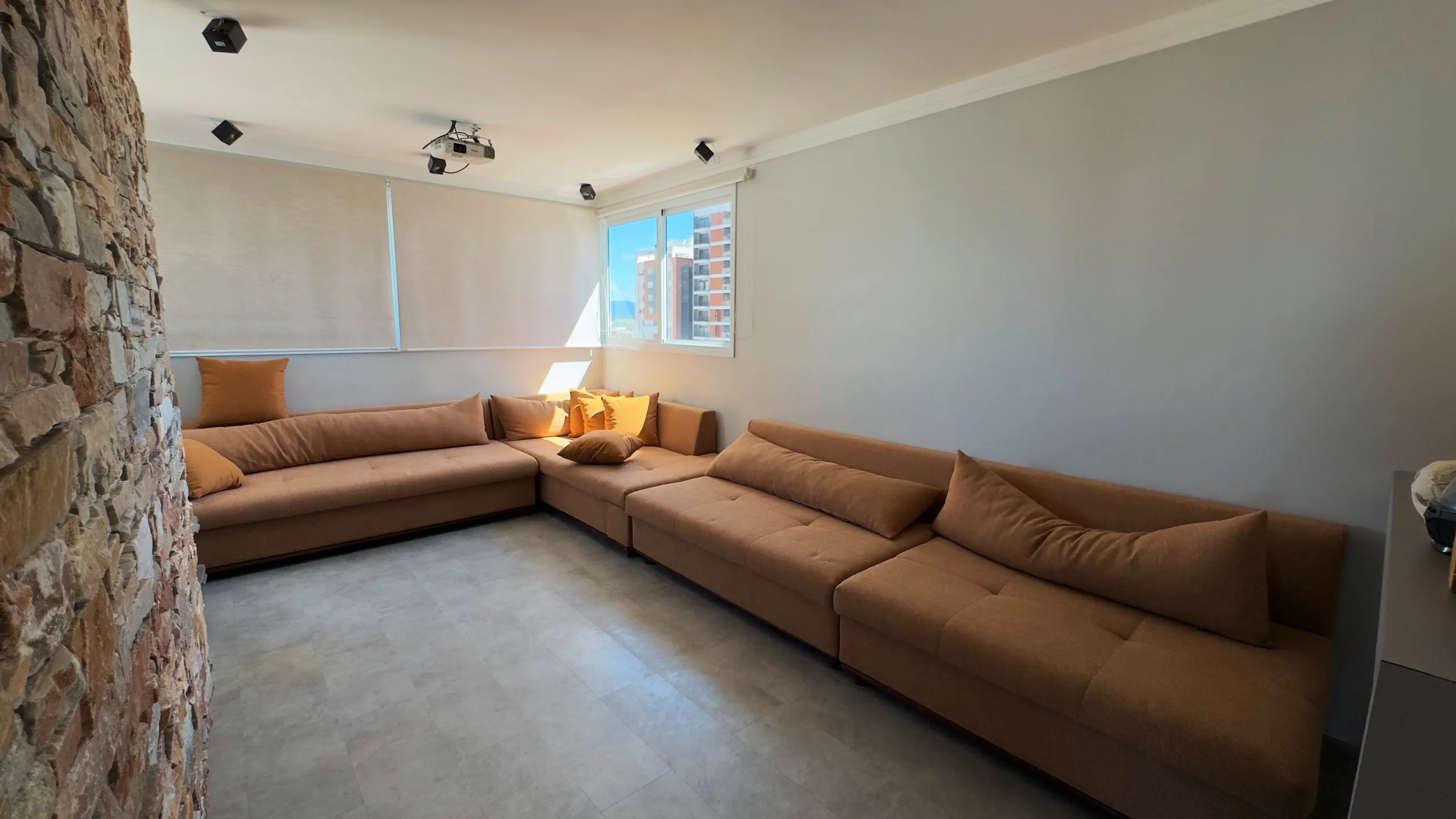 Imagem Cobertura à venda em Torres, Praia Grande, com 6 quartos, 380m2
