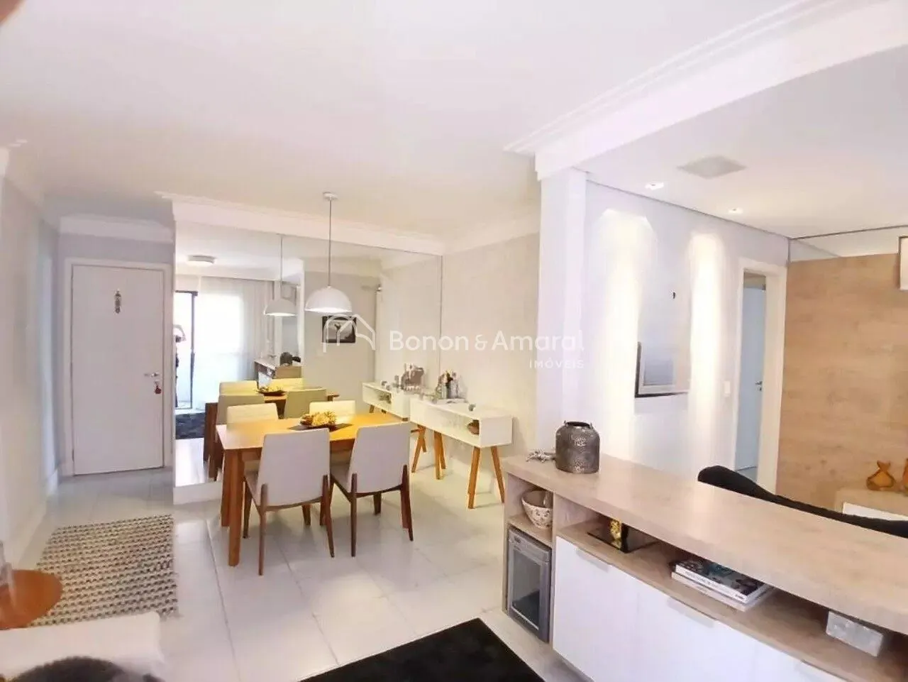 Imagem Apartamento com 3 Quartos e 3 banheiros à Venda, 74 m² por R$ 825.000