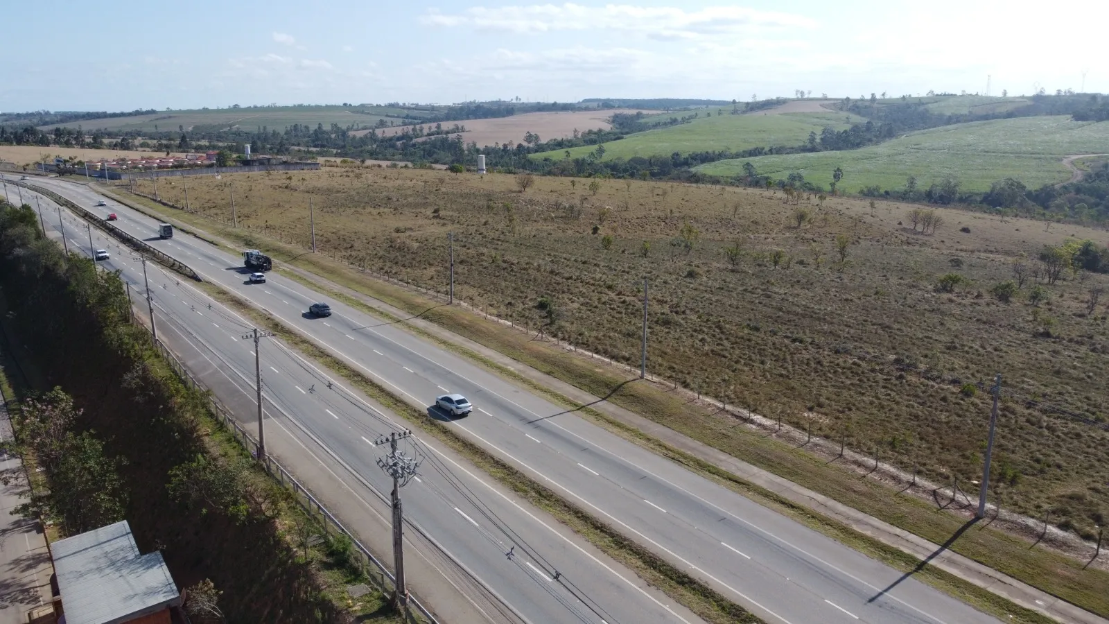 Imagem Terreno industrial de 416.000m² em Itu-SP: oportunidade única de investimento!