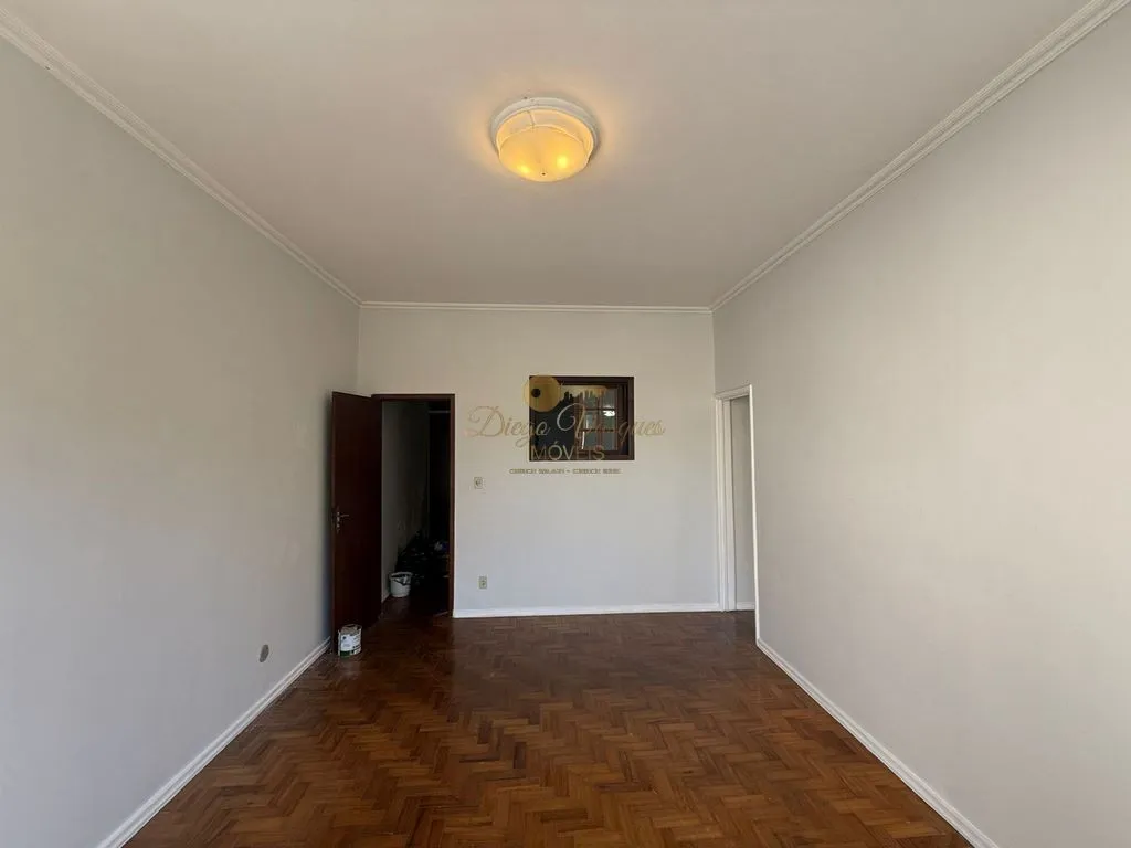 Imagem Apartamento para Venda em Petrópolis / RJ no bairro Centro