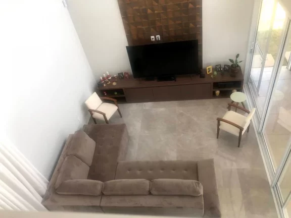 Imagem Linda casa a venda no Condomínio Ninho Verde Eco Residence II - Pardinho/SP.