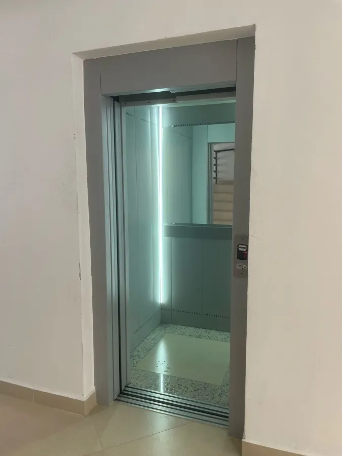 Imagem Apartamento para Venda em Santo André, Vila Curuça, 2 dormitórios, 1 suíte, 1 banheiro, 1 vaga
