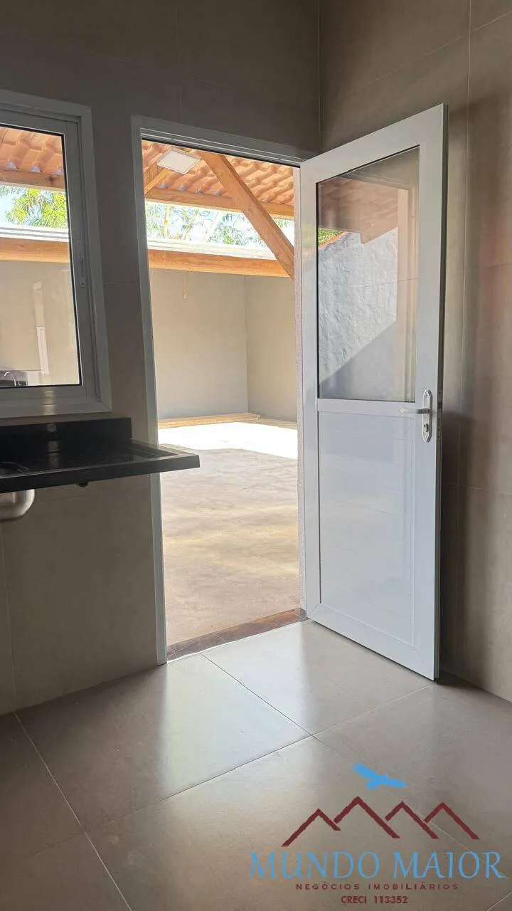 Imagem Casa térrea reformada com 3 quartos e amplo quintal à venda no Jardim Borda