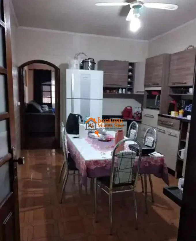 Imagem Sobrado com 3 dormitórios à venda, 125 m² por R$ 690.000 - Parque Continental I - Guarulhos/SP