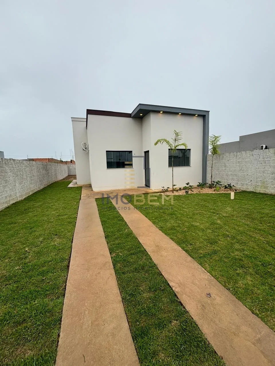 Imagem Descubra essa encantadora casa à venda no Parque Amazonas, em Sinop. 

Com 61,32 m² de área total...