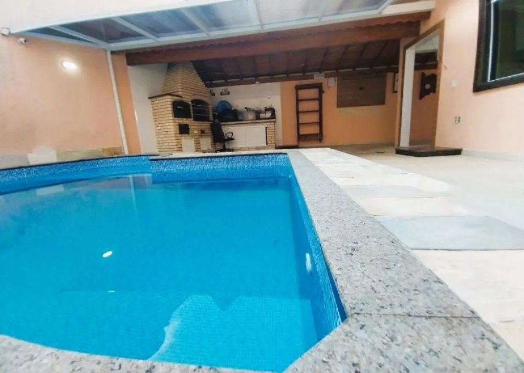 Foto do imóvel CASA COM 200,00 m² - CAIÇARA - PRAIA GRANDE SP em RUA SALVADOR MOLINARI, 51 - CAIÇARA, PRAIA GRANDE - SP