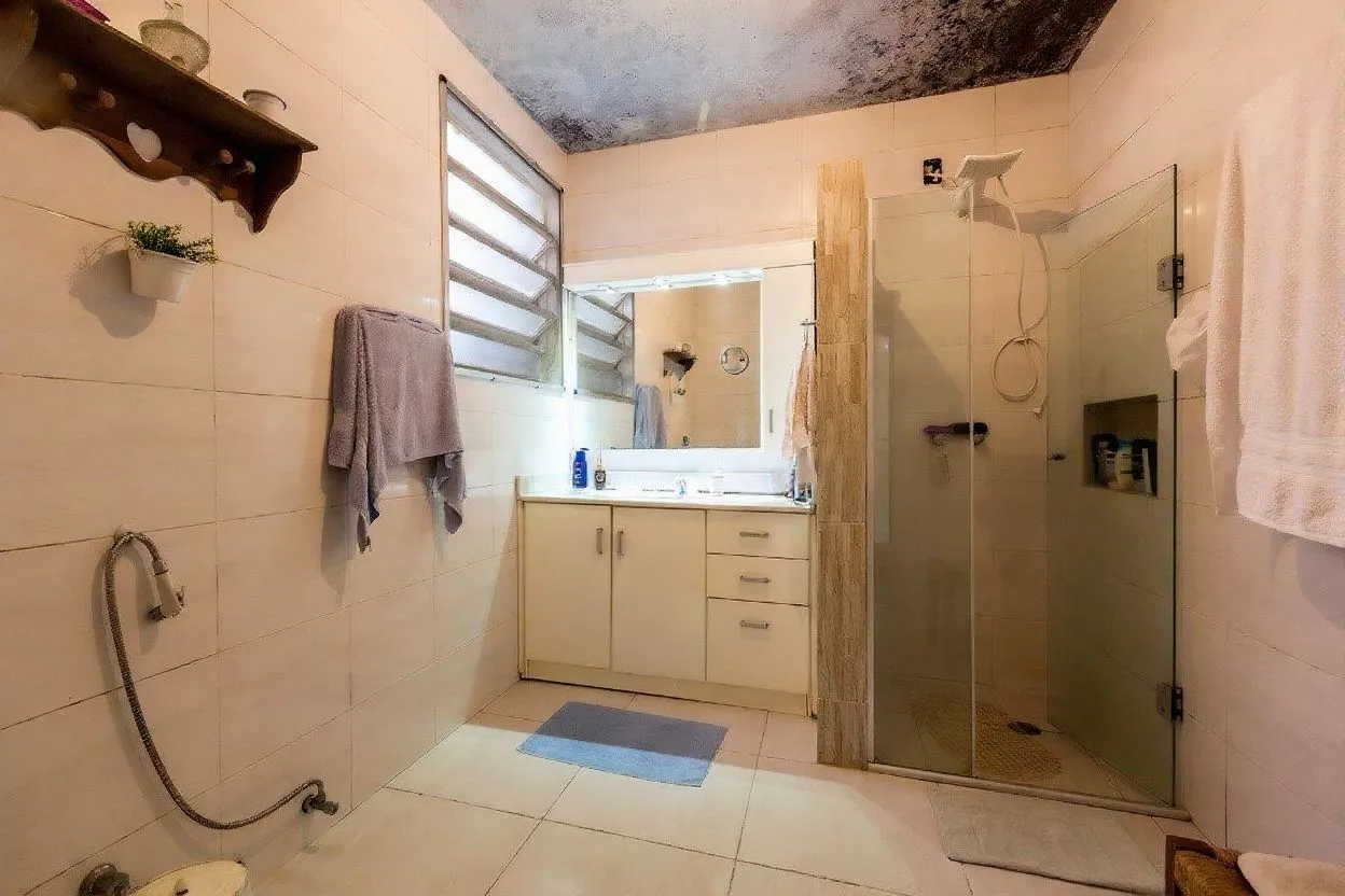 Imagem Vende-se apartamento com 2 quartos, 85m² e churrasqueira - Farroupilha