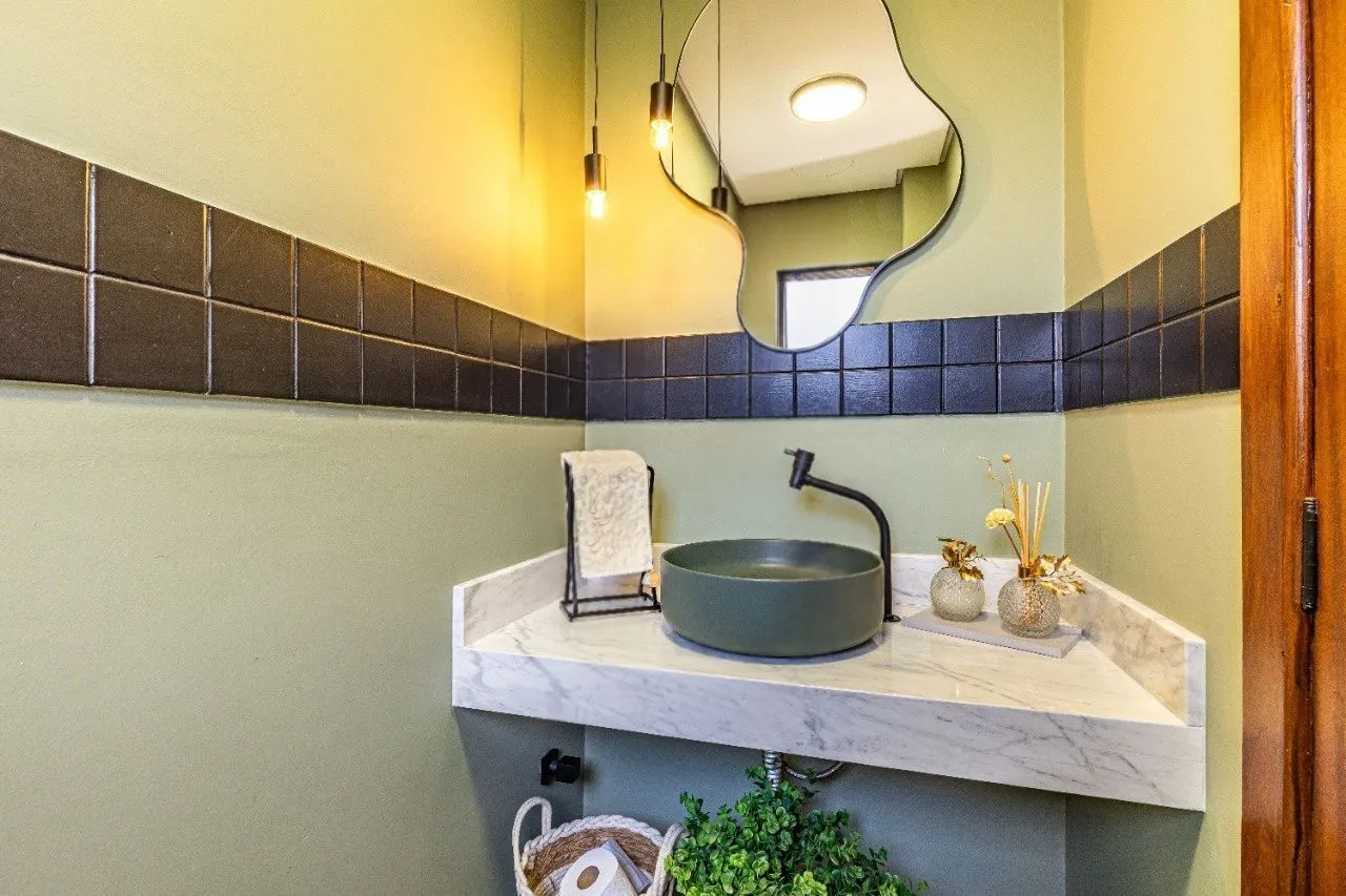 Imagem Casa reformada com vista incrível espaço goumet e jacuzzi, Proximo ao Iaguatemi
