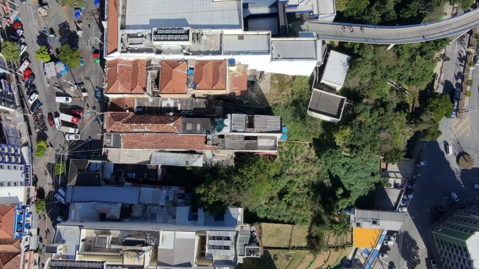 Imagem Oportunidade Rara: Terreno Comercial de 1.133 m² na Praça de Aparecida