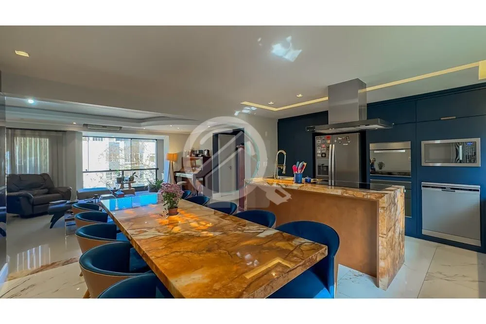 Imagem No bairro Petrópolis, na Rua Palmeira, Apartamento semi mobiliado de 03 Dormitórios (01 suite com ...