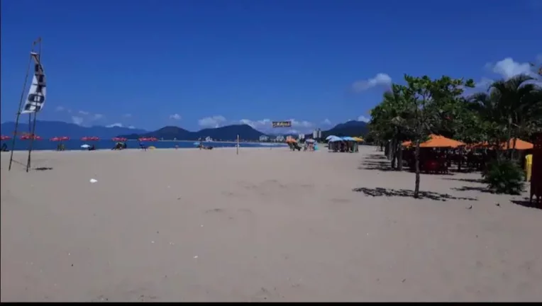 Imagem Oportunidade !!! Sobrado - Praia da Cocanha - Caraguatatuba SP