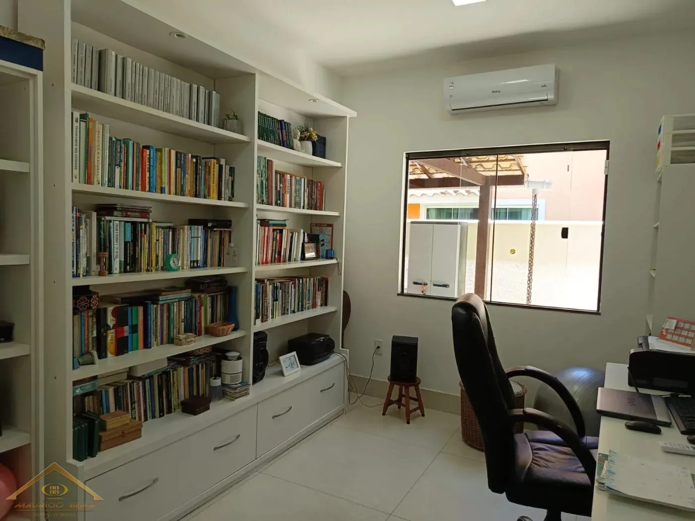 Imagem Casa para Venda em Armação dos Búzios / RJ no bairro Caravelas