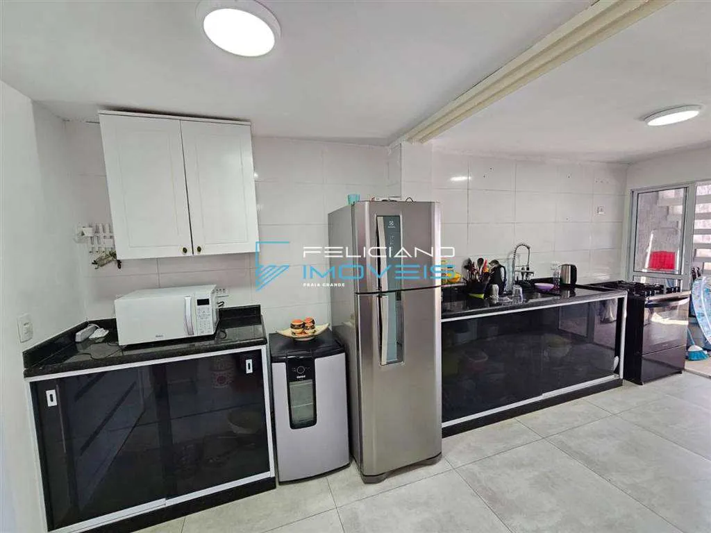 Imagem Sobrado com 3 quartos, Solemar, Praia Grande - R$ 775 mil, Cod: 7556