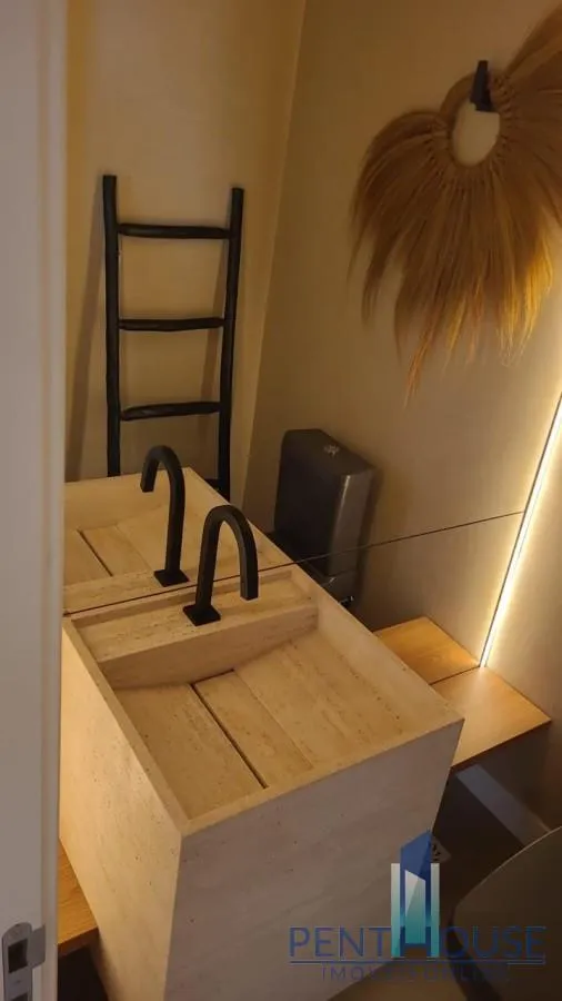 Imagem Apartamento Zona Central para Venda em Balneário Camboriú, CENTRO, 3 dormitórios, 3 suítes, 4 banheiros, 3 vagas