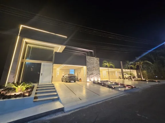 Imagem Casa Espetacular na Ponta Negra ,em um grande terreno, a casa conta, com 4 suítes, piscina , energia solar , campo de futebol, aceita financiamento