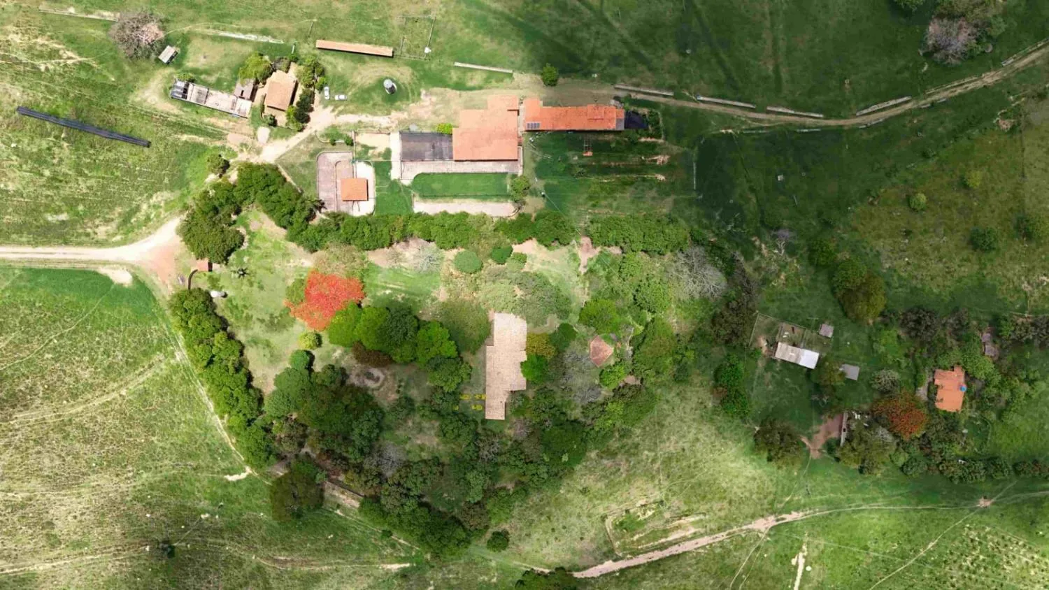 Imagem FAZENDA À VENDA - MORRO DA GARÇA (MG) 165 hectares de área total,