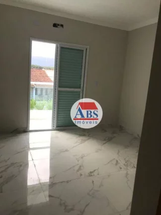 Imagem Sobrado com 2 dormitórios à venda, 67 m² por R$ 375.000,00 - Caiçara - Praia Grande/SP