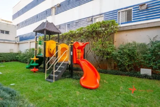 Imagem Apartamento à venda em Pinheiros, São Paulo-SP: 3 quartos, 3 suítes, 3 salas, 5 banheiros, 3 vagas, 150m. Próximo ao Hospital das Clinicas!