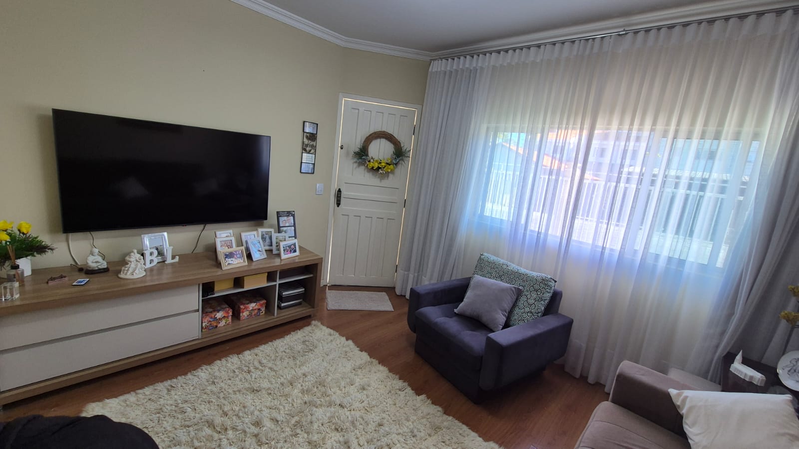 Imagem Sobrado com 3 Quartos à Venda, 177 metros em Cajuru - Curitiba