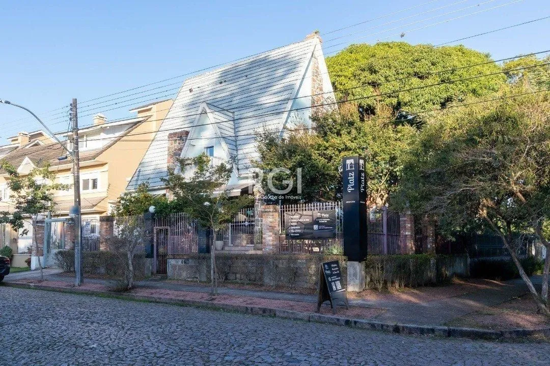 Imagem Casa para Venda - 200m², 3 dormitórios, sendo 1 suites, 2 vagas - Vila Assunção