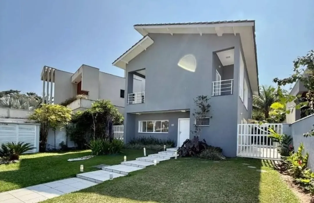 Imagem Casa para Venda em Bertioga, Riviera, 3 dormitórios, 3 suítes, 4 banheiros, 3 vagas