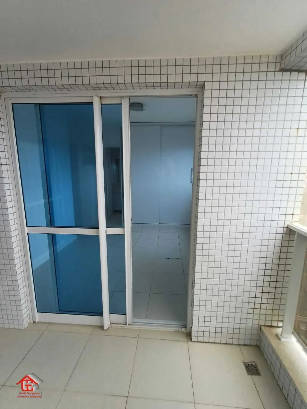 Foto do imóvel: Apartamento com 2 Quartos para Alugar, 80 m² em Rua Edmar Guimarães, nº 100. Pituba, Salvador - BA