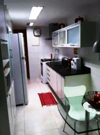 Imagem Apartamento com 3 Quartos à Venda, 116 m²em Icaraí - Niterói