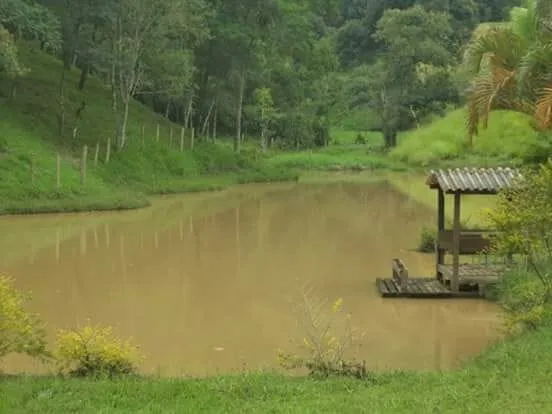 Imagem Chácara à venda 3 Quartos, 1 Suite, Zona Rural, Guaratinguetá - SP