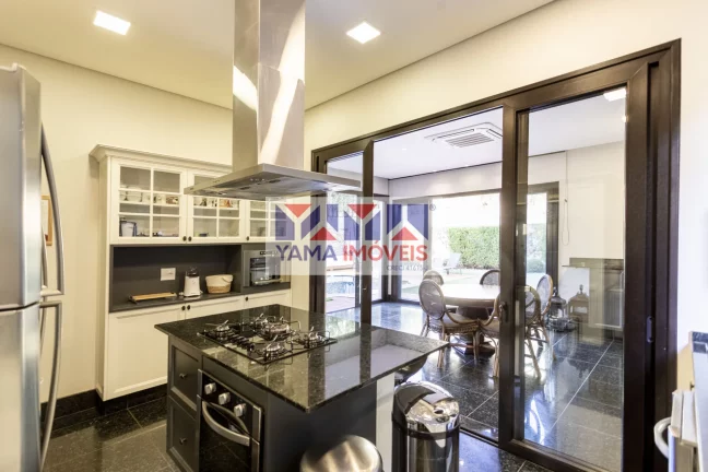 Imagem Casa Alto Padrão Condomínio Aspen 495 m²