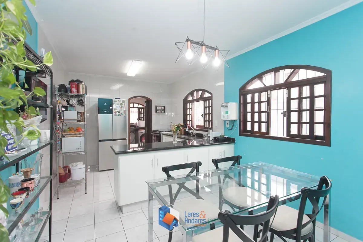 Imagem Sobrado para venda em Freguesia do Ó com 3 quartos, sendo 1 suíte, 212m²