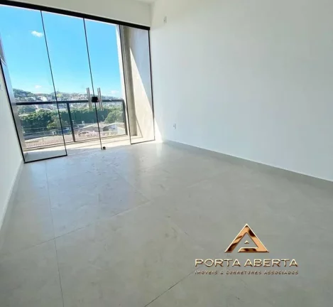 Imagem Casa Triplex 03 quartos sendo 01 suíte- Iguaçu - Ipatinga- cód 933