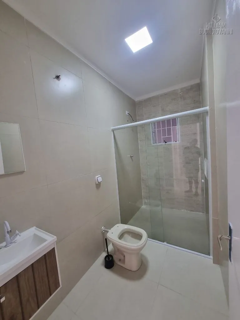 Imagem Casa térrea 2 dormitórios sendo 1 suíte no bairro Vila Mirim - Praia Grande