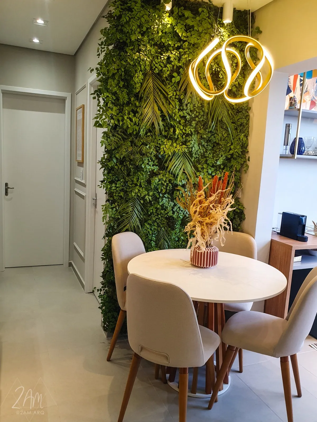 Imagem Scenario Campolim! Espetacular apartamento MOBILIADO, a poucos metros do Shopping Iguatemi Esplanada!
