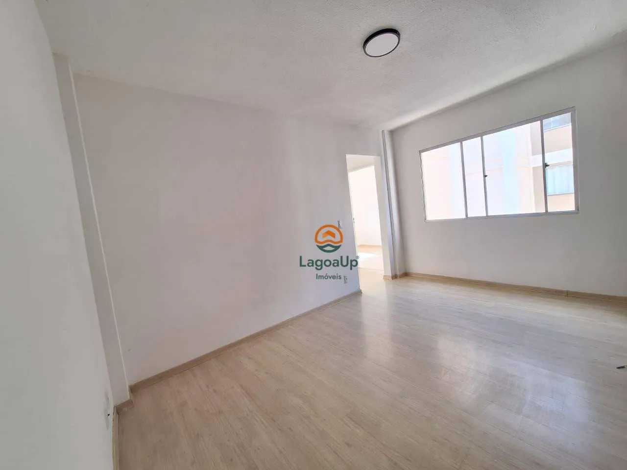 Imagem Apartamento com 2 dormitórios à venda, 47 m² por R$ 190.000,00 - Palmital - Lagoa Santa/MG