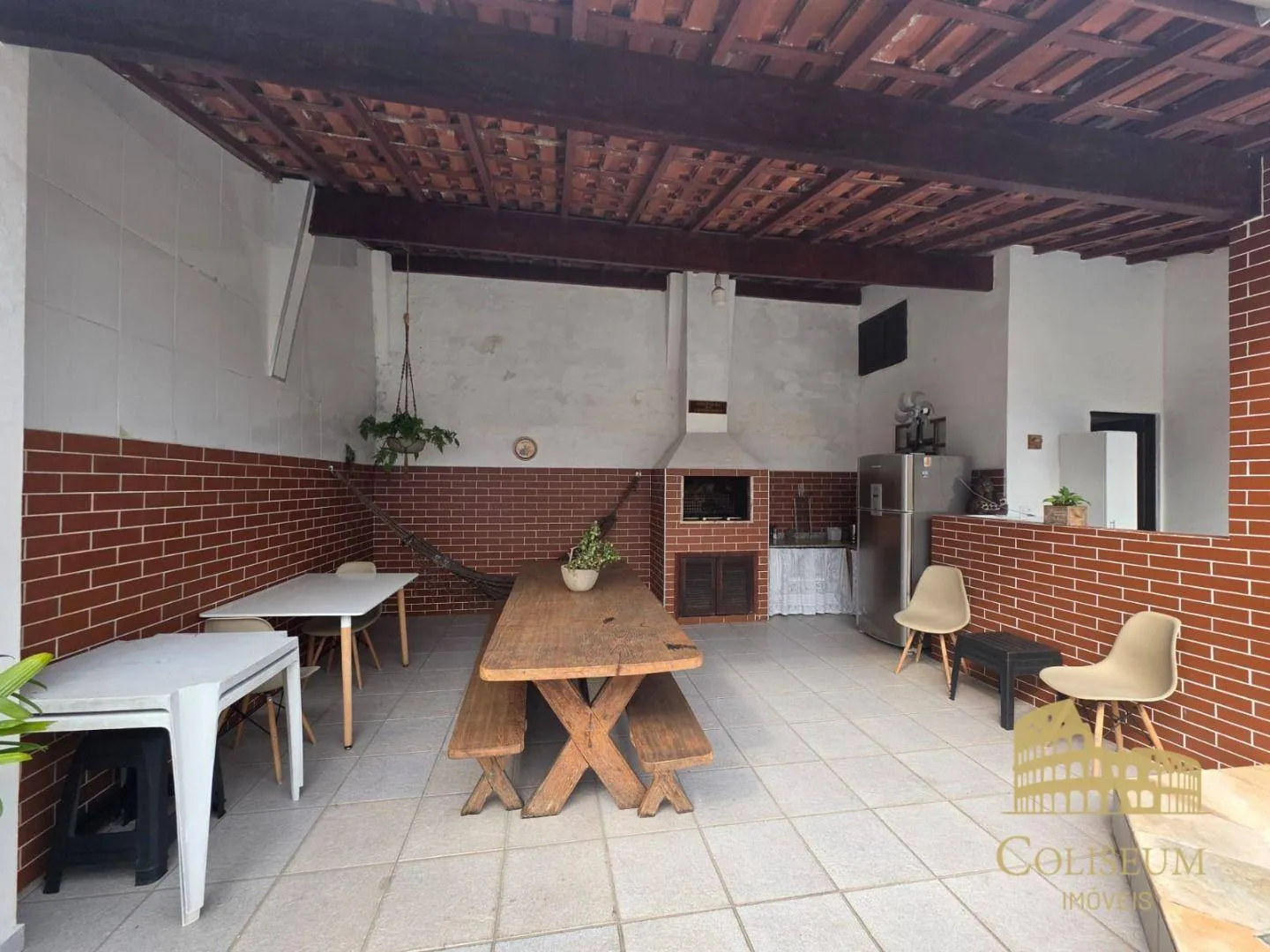 Imagem Casa com 3 dormitórios à venda, 145 m² por R$ 980.000,00 - Vila Caiçara - Praia Grande/SP