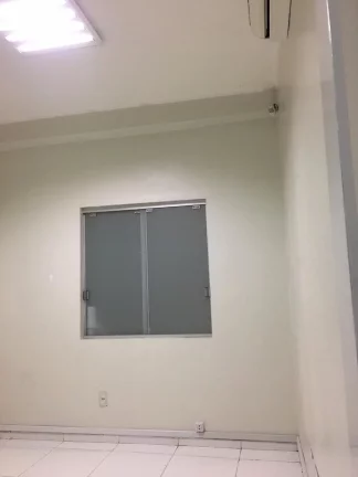Imagem Casa Residencial/ Comercial de 2 pavimentos e edícula em São Leopoldo próximo ao Shopping